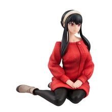 Load image into Gallery viewer, PRE-ORDER G.E.M. Series Palmsize Yor Forger Spy x Family (Repeat)