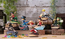 Load image into Gallery viewer, PRE-ORDER G.E.M. series Shanks Run! Run! Run! One Piece