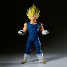 Load image into Gallery viewer, Authentic Grandista Super Saiyan Vegeta Dragon Ball Z