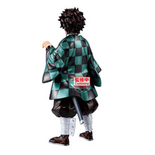 Load image into Gallery viewer, PRE-ORDER Grandista Tanjiro Kamado Special Color ver. Demon Slayer: Kimetsu No Yaiba
