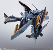 Load image into Gallery viewer, PRE-ORDER HI-METAL R VF-0A Phoenix (Shin Kudo use) + QF-2200D-B Ghost Macross Zero