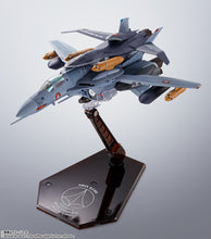 Load image into Gallery viewer, PRE-ORDER HI-METAL R VF-0A Phoenix (Shin Kudo use) + QF-2200D-B Ghost Macross Zero