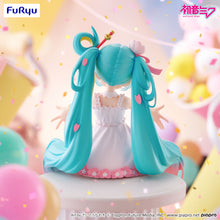 Load image into Gallery viewer, PRE-ORDER Hatsune Miku 10th Anniversary Noodle Stopper Figure