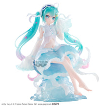 Load image into Gallery viewer, PRE-ORDER Hatsune Miku Banpresto Evolve Clearluxe Jelly Fish Figure Hatsune Miku