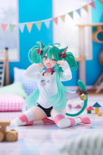 Load image into Gallery viewer, PRE-ORDER Hatsune Miku Desktop Cute Figure Cat Ear T-Shirt Ver. Character Vocal Series 01: Hatsune Miku