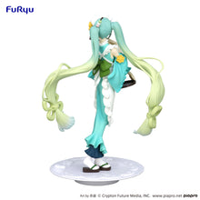 Load image into Gallery viewer, PRE-ORDER Hatsune Miku Exceed Creative Figure Matcha Green Tea Parfait Mint ver.
