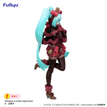 Load image into Gallery viewer, PRE-ORDER Hatsune Miku Exceed Creative Figure SweetSweets Series Noel Raspberry ver.