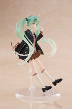 Load image into Gallery viewer, PRE-ORDER Hatsune Miku Fashion Preppy Ver. Character Vocal Series 01: Hatsune Miku