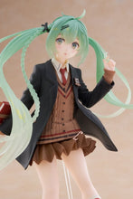 Load image into Gallery viewer, PRE-ORDER Hatsune Miku Fashion Preppy Ver. Character Vocal Series 01: Hatsune Miku