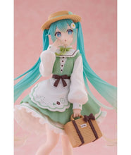 Load image into Gallery viewer, Authentic Hatsune Miku Figure Fashion Country Ver. Character Vocal Series 01: Hatsune Miku