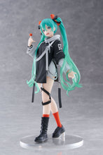 Load image into Gallery viewer, PRE-ORDER Hatsune Miku Figure Fashion Punk Ver.