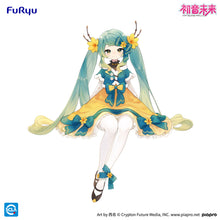 Load image into Gallery viewer, PRE-ORDER Hatsune Miku Noodle Stopper Figure 2025 Chinese New Year ver.