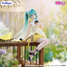 Load image into Gallery viewer, PRE-ORDER Hatsune Miku Noodle Stopper Figure Canary Bird