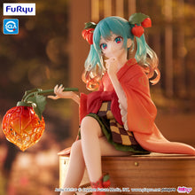 Load image into Gallery viewer, PRE-ORDER Hatsune Miku Noodle Stopper Figure Flower Fairy Winter Cherry