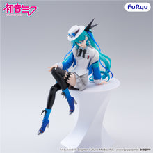 Load image into Gallery viewer, PRE-ORDER Hatsune Miku Noodle Stopper Figure Miku with You 2025 ver.