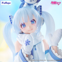 Load image into Gallery viewer, PRE-ORDER Hatsune Miku Noodle Stopper Figure Snow Miku Sky Town 10th ver.