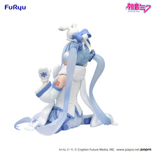 Load image into Gallery viewer, PRE-ORDER Hatsune Miku Noodle Stopper Figure Snow Miku Sky Town 10th ver.