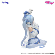 Load image into Gallery viewer, PRE-ORDER Hatsune Miku Noodle Stopper Figure Snow Miku Sky Town 10th ver.