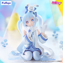 Load image into Gallery viewer, PRE-ORDER Hatsune Miku Noodle Stopper Figure Snow Miku Sky Town 10th ver.