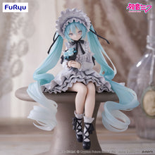 Load image into Gallery viewer, PRE-ORDER Hatsune Miku Noodle Stopper Figure Vintage Doll Style ver.