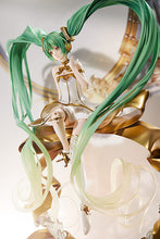 Load image into Gallery viewer, PRE-ORDER Hatsune Miku Symphony: 2022 Ver. Character Vocal Series 01: Hatsune Miku