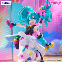 Load image into Gallery viewer, PRE-ORDER Hatsune Miku Trio-Try-iT Figure Paint Girl