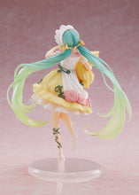 Load image into Gallery viewer, PRE-ORDER Hatsune Miku Wonderland Figure Sleeping Beauty (reissue) Character Vocal Series 01: Hatsune Miku