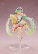 Load image into Gallery viewer, PRE-ORDER Hatsune Miku Wonderland Figure Sleeping Beauty (reissue) Character Vocal Series 01: Hatsune Miku