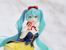 Load image into Gallery viewer, PRE-ORDER Hatsune Miku Wonderland Figure Snow White (re-run) Character Vocal Series 01: Hatsune Miku