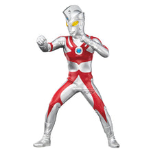 Load image into Gallery viewer, PRE-ORDER Hero's Brave Statue Ultraman Ace Ultraman Series