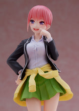 Load image into Gallery viewer, PRE-ORDER Ichika Nakano Coreful Figure School Uniform Ver. Renewal Edition The Quintessential Quintuplets 2