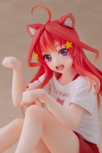 Load image into Gallery viewer, PRE-ORDER Itsuki Nakano Desktop Cute Figure Newley Written Cat Roomwear Ver. The Quintessential Quintuplets 2