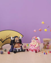 Load image into Gallery viewer, PRE-ORDER Look Up Series Kaido the Beast & Big Mom Set One Piece