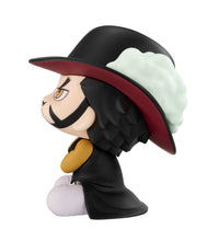 Load image into Gallery viewer, PRE-ORDER Lookup Dracule Mihawk & Crocodile set (with gift) One Piece