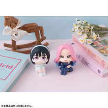 Load image into Gallery viewer, PRE-ORDER Lookup Mizi & Sua (with gift) Alien Stage