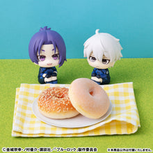 Load image into Gallery viewer, PRE-ORDER Lookup Reo Mikage  Japanese National Player Match Ver. (with gift)  Blue Lock