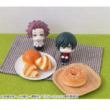 Load image into Gallery viewer, PRE-ORDER Lookup Rin Itoshi Blue Lock