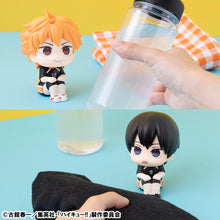 Load image into Gallery viewer, PRE-ORDER Lookup Shoyo Hinata Uniform ver. & Tobio Kageyama Uniform ver. set with gift Haikyu!!