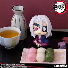 Load image into Gallery viewer, PRE-ORDER Lookup Tengen Uzui Former Otobashira Ver. Demon Slayer: Kimetsu no Yaiba
