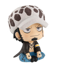 Load image into Gallery viewer, PRE-ORDER Lookup Trafalgar Law One Piece (repeat)
