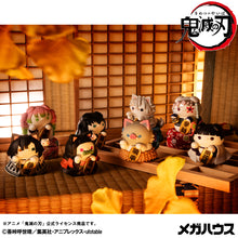 Load image into Gallery viewer, PRE-ORDER MEGA CAT PROJECT Demon Slayer Fortune Cats ver. 02 set (with gift) Demon Slayer: Kimetsu no Yaiba