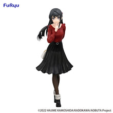Load image into Gallery viewer, PRE-ORDER Mai Sakurajima Trio-Try-iT Figure Winter Outfit ver. Rascal Does Not Dream of a Bunny Girl Senpai