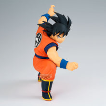 Load image into Gallery viewer, PRE-ORDER Match Makers Son Goku (vs Vegeta) Dragon Ball Z