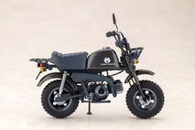 Load image into Gallery viewer, PRE-ORDER Megami Device PUNI MOFU RACING LANG with Honda Z50J Gorilla Plastic Model