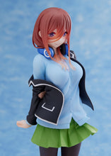 Load image into Gallery viewer, PRE-ORDER Miku Nakano Coreful Figure School Uniform Ver. Renewal Edition The Quintessential Quintuplets 2