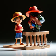 Load image into Gallery viewer, PRE-ORDER Monkey D. Luffy &amp; Portgas D. Ace World Collectable Figure Log Stories One Piece
