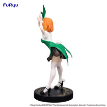Load image into Gallery viewer, PRE-ORDER Nakano Yotsuba Trio-Try-iT Figure Bunnies ver. Another Color The Quintessential Quintuplets Specials