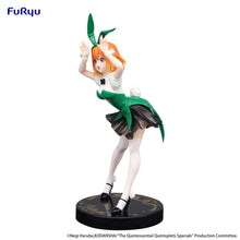 Load image into Gallery viewer, PRE-ORDER Nakano Yotsuba Trio-Try-iT Figure Bunnies ver. Another Color The Quintessential Quintuplets Specials