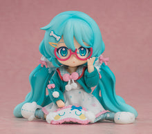Load image into Gallery viewer, PRE-ORDER Nendoroid Doll Hatsune Miku: Loungewear Outfit Ver. Character Vocal Series 01: Hatsune Miku