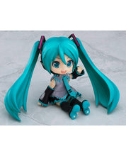Load image into Gallery viewer, PRE-ORDER Nendoroid Doll Hatsune Miku (Rerelease) Character Vocal Series 01: Hatsune Miku